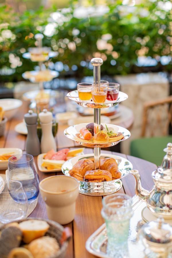 Hotel Jadali & Spa มาร์ราเกช ภายนอก รูปภาพ Afternoon tea at the InterContinental London Park Lane
